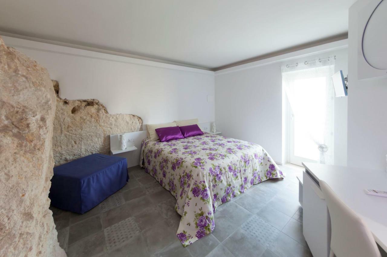 Terrazza Santa Barbara Hotel Matera Ngoại thất bức ảnh